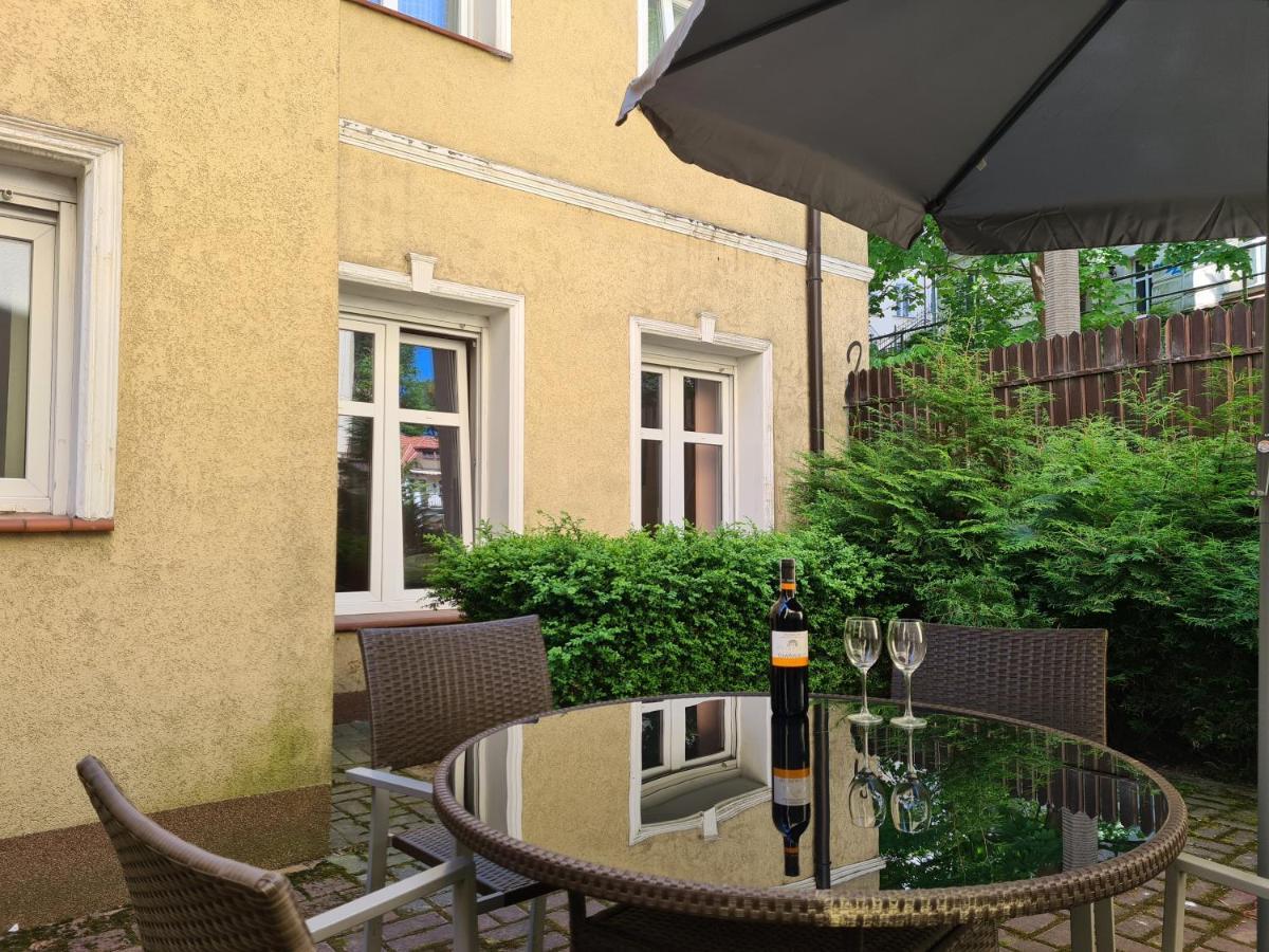 Апартаменты Sopot Host Garden Экстерьер фото